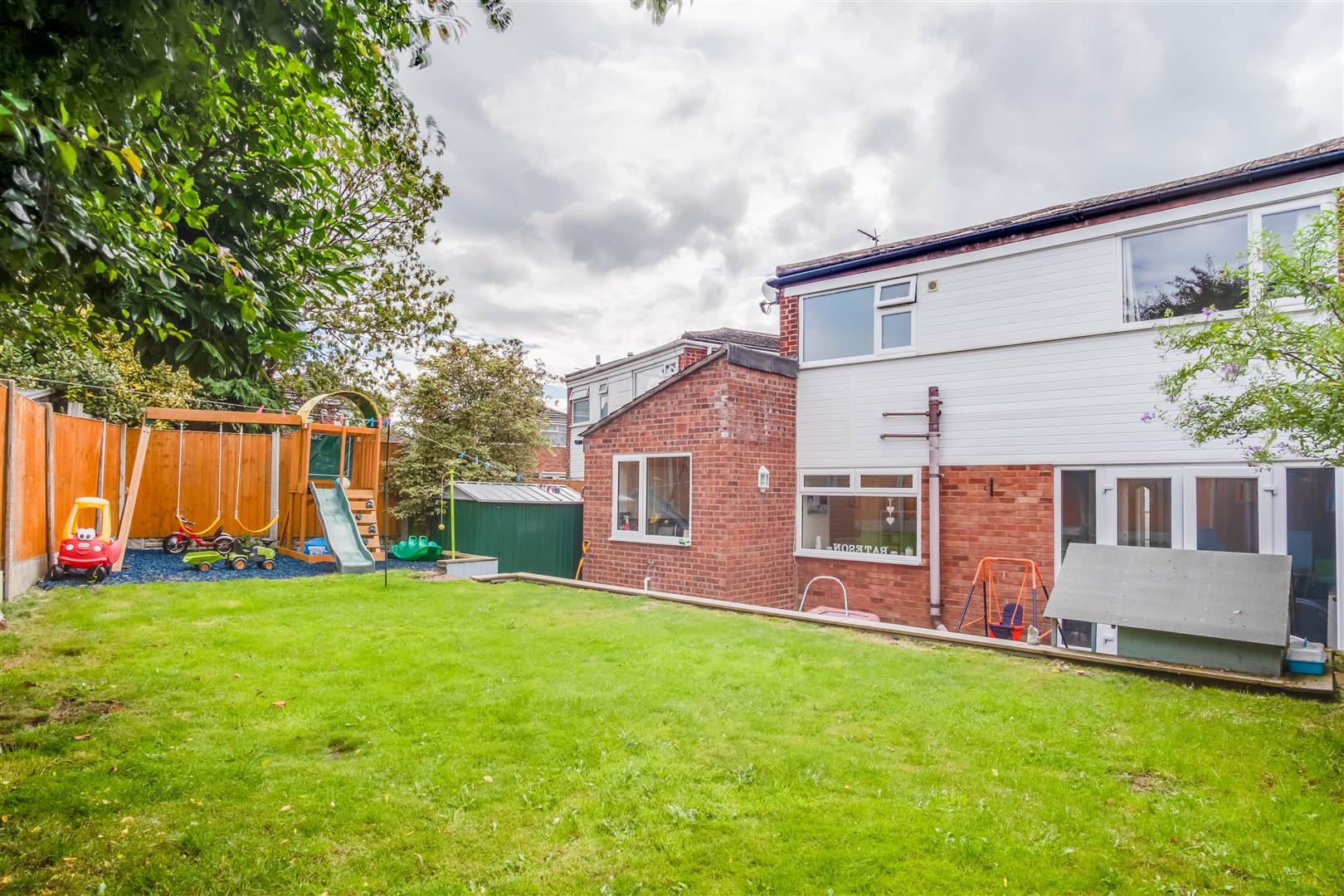 Hampton Close, Neston Constables Estate Agents